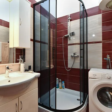 Stoja 2350 Apartment *